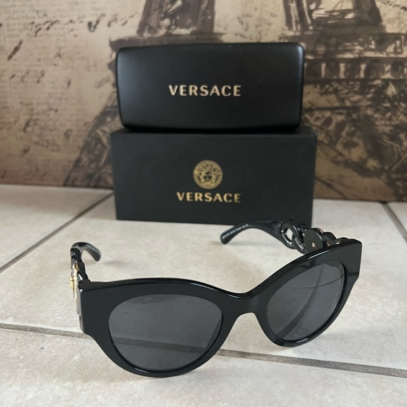 Vérsace black sunglasses main image 14
